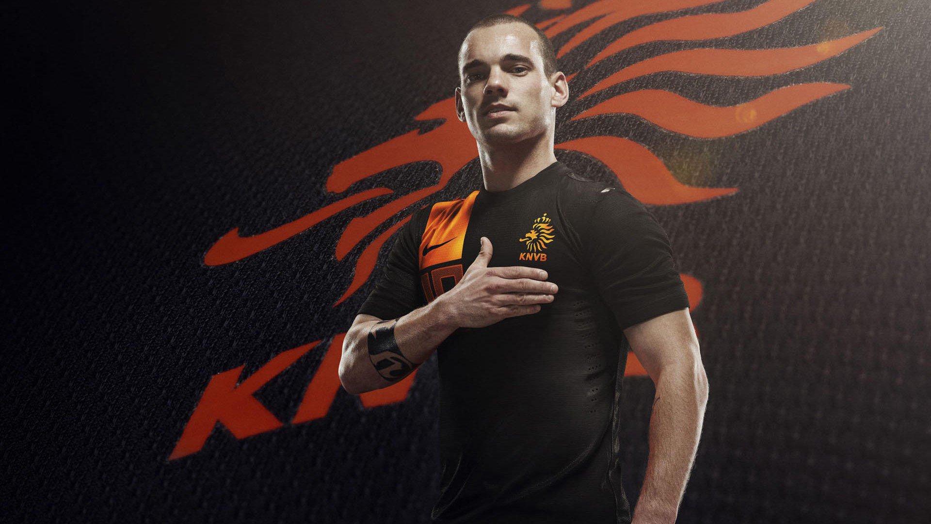 “何时”而非“是否”拉塞尔透露梅赛德斯车队合约新进展